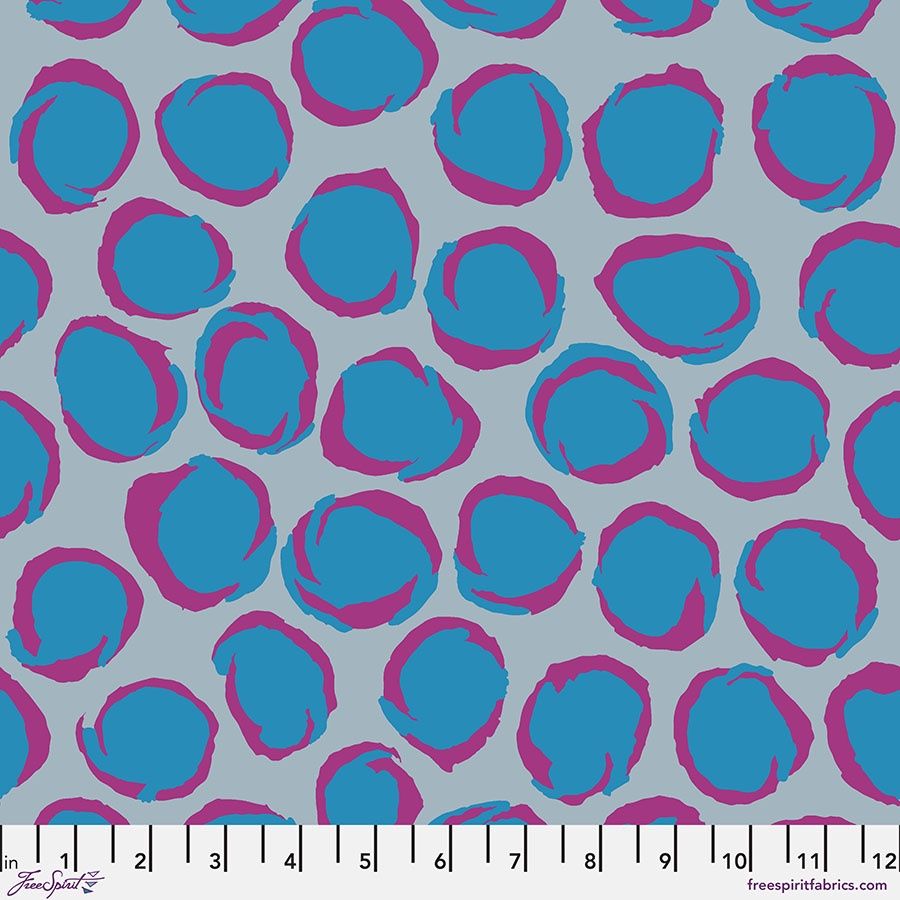The Kaffe Collective - August 2025 - Twist - Grey