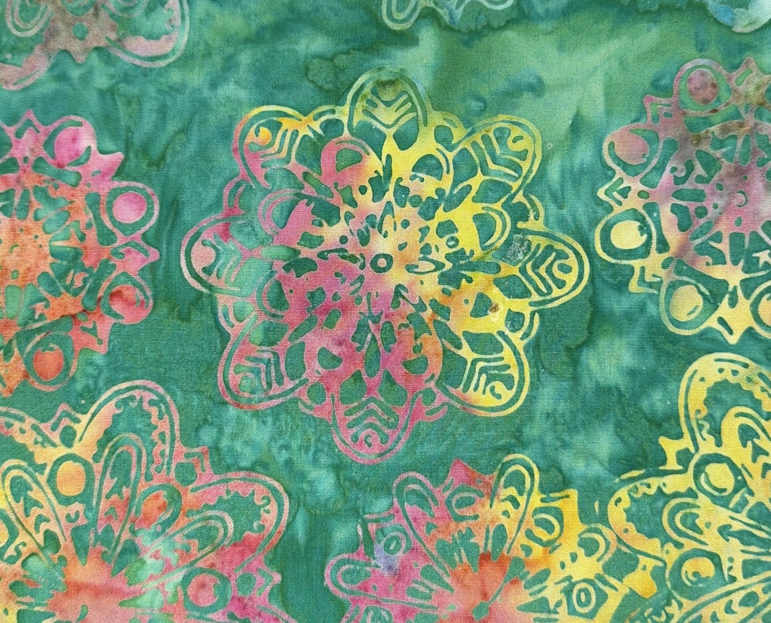 Bright Mandala - BA45-1243 Fat Qtr
