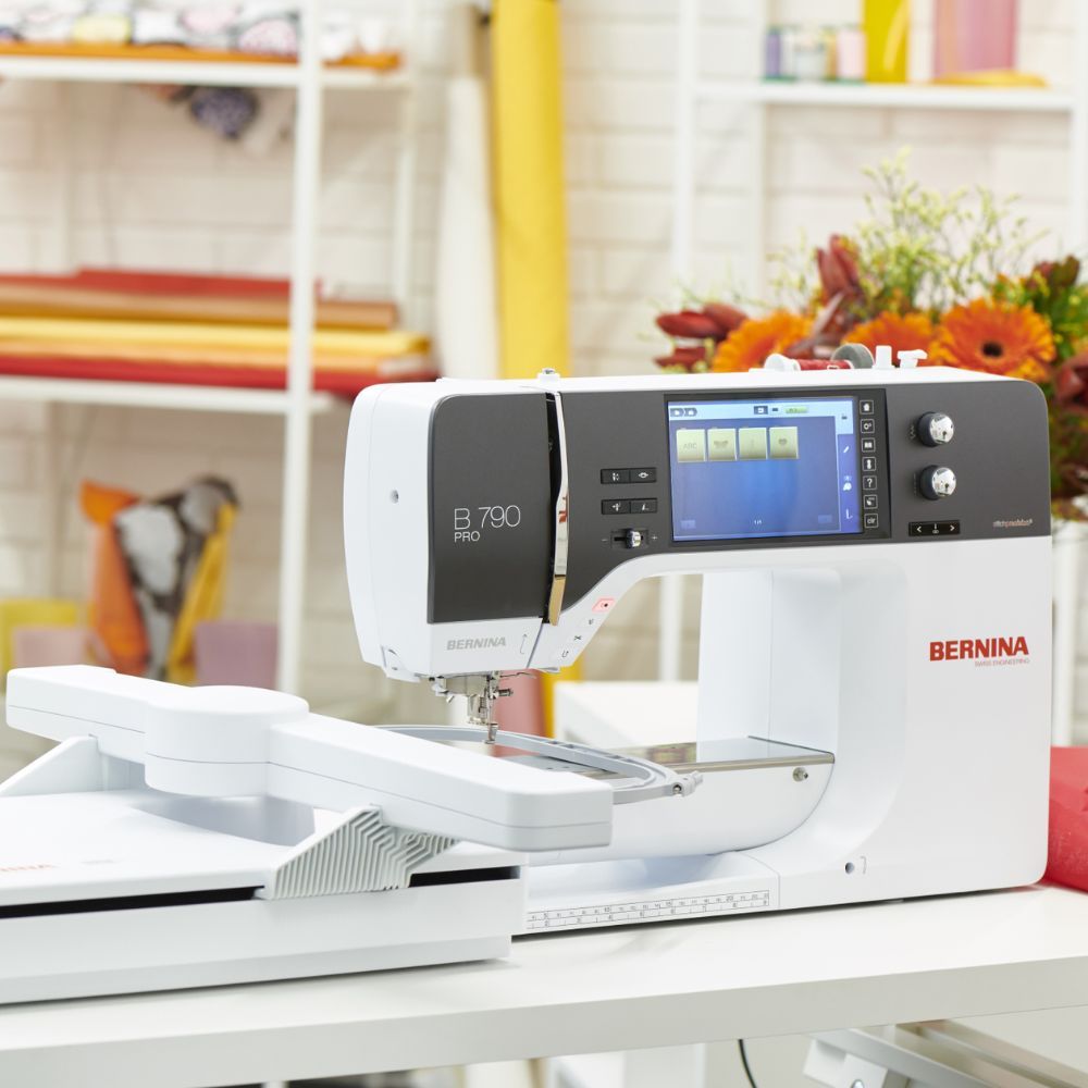 BERNINA 790 Pro including Embroidery Module with SDT