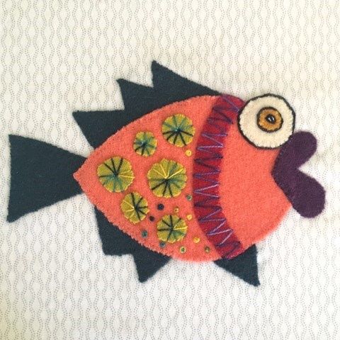 Wendy Williams Pre-Cut Wool Kits - Little Fish - Peach