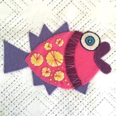Wendy Williams Pre-Cut Wool Kits - Little Fish - Pink