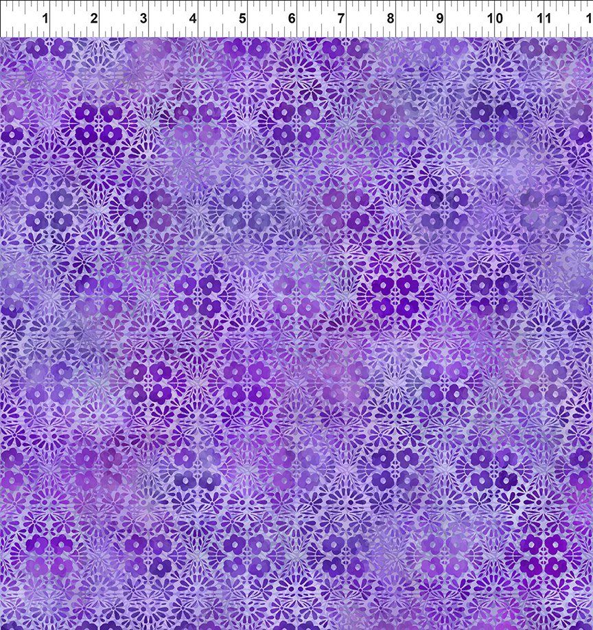 Felicity - Purple Flower Diamond Fat Qtr