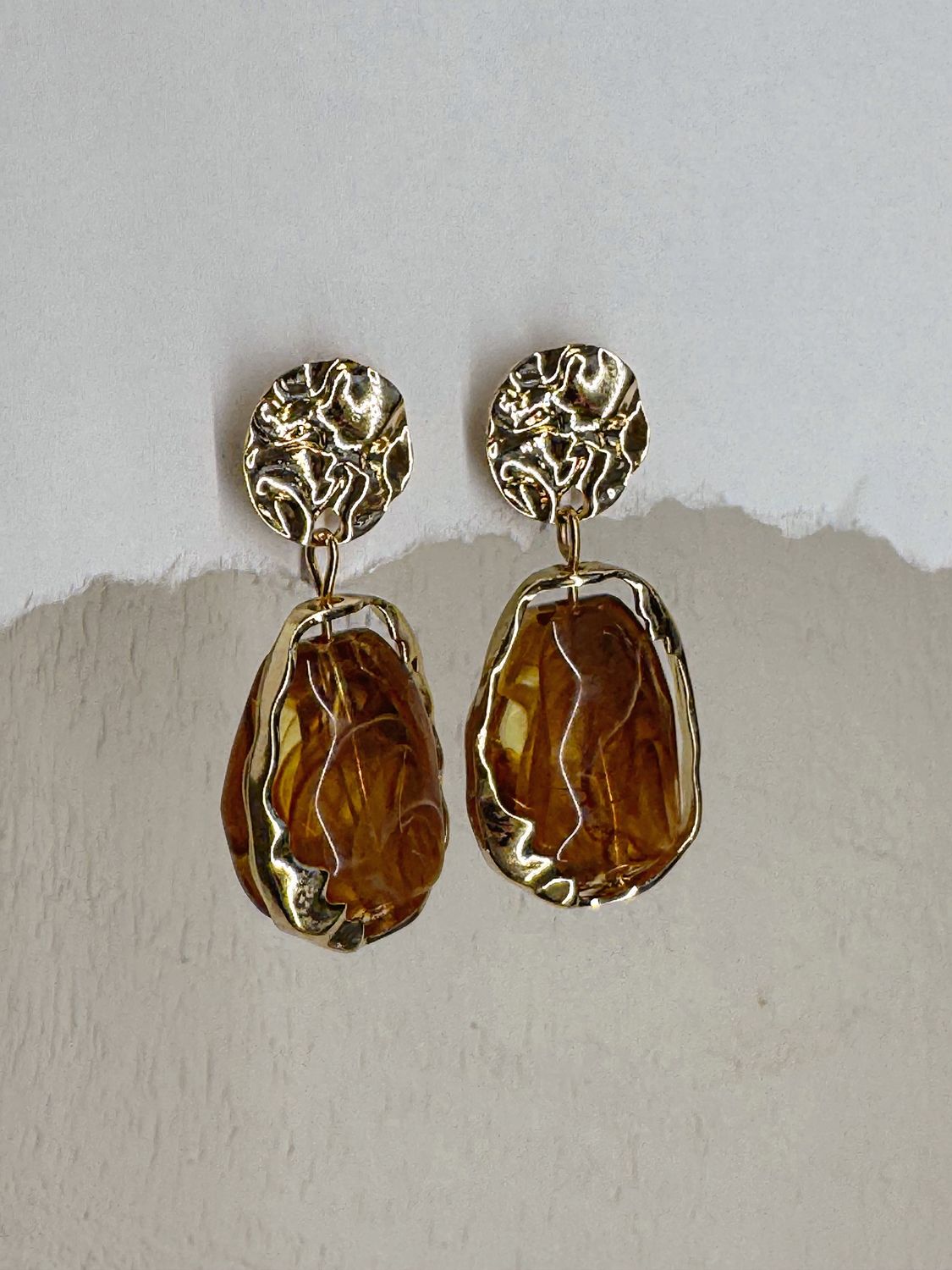 Amber Soul Earring