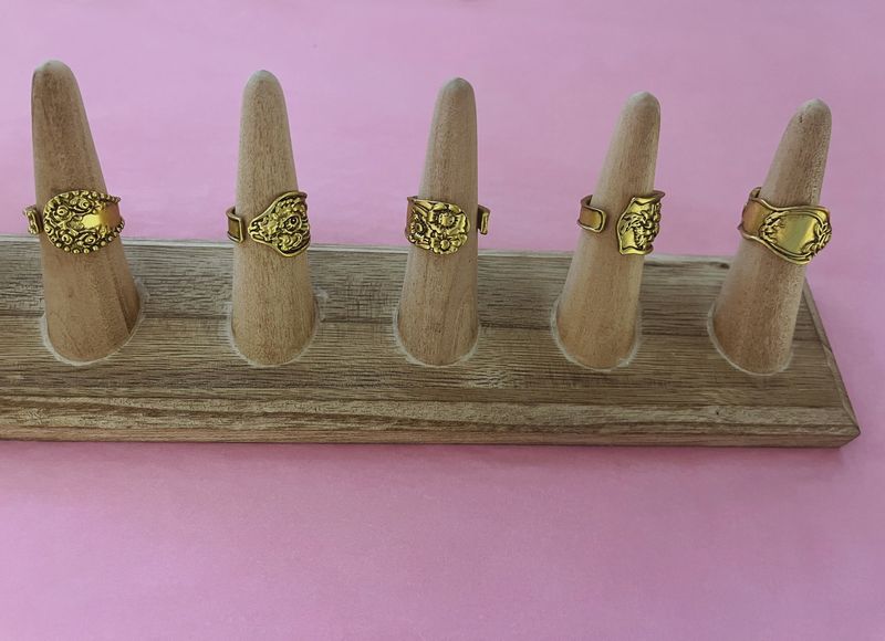 Nana's House 14k Ring