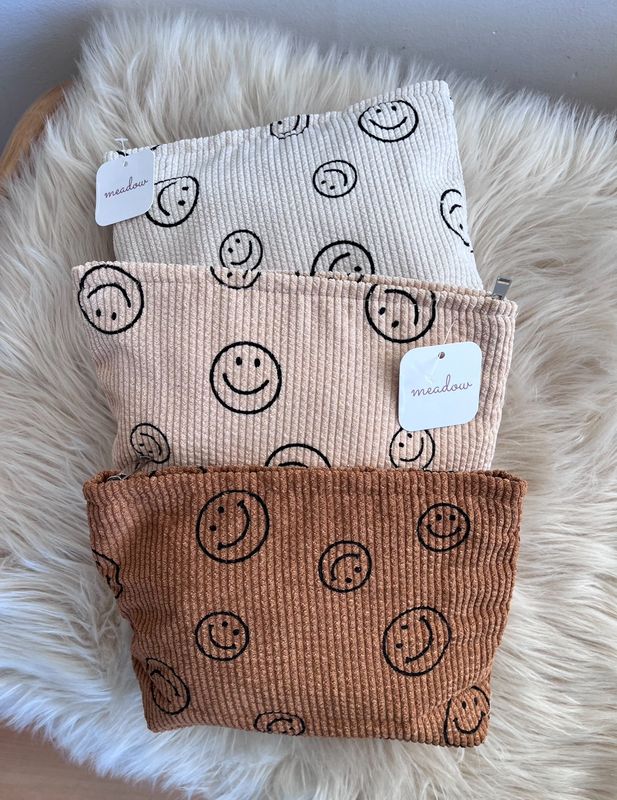 Smiley Pouch