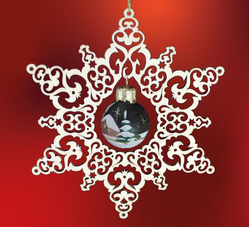 Weihnachtsstern mit Glaskugel – filigrane Weihnachtsdekoration