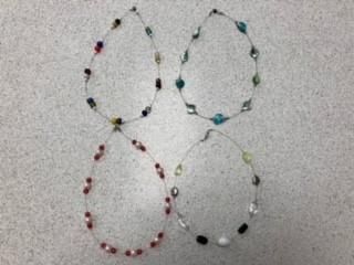 COLLIER MÉTALLIQUE GROSSE PERLES