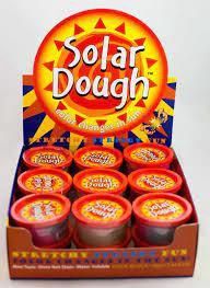 PÂTE CHANGE COULEUR AU SOLEIL