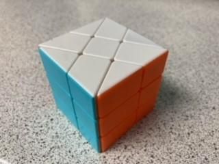 RUBIK - ZCUBE 3X3 TRIANGLE ET CARRÉ