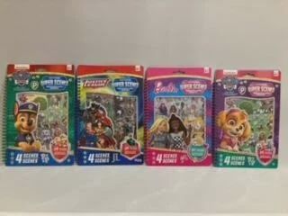 LIVRE AVEC GOMMETTES EN RELIEFS RÉUTILISABLES