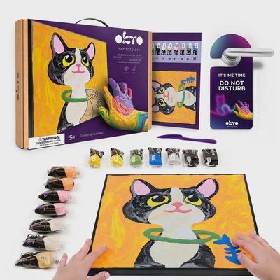 OKTO &amp; IDEYKA SENSORY ART - CHAT