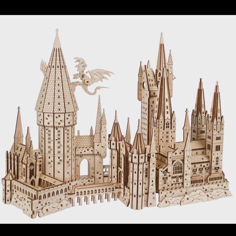 UGEARGEEK - CHÂTEAU DE POUDLARD