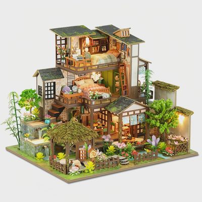 UGEARGEEK -MAISON MINIATURE D'AVENTURE DANS LA FORÊT