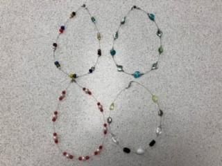 Collier métallique grosse perles