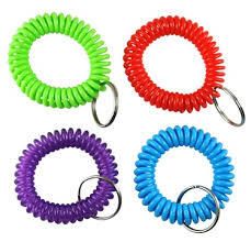 Bracelet spiral avec porte-clef