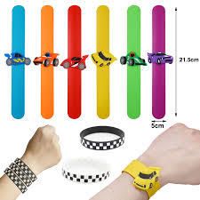 Bracelet snap - Voiture de course