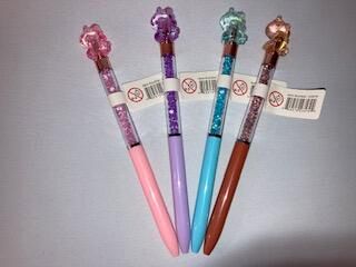 Crayon stylo avec licorne