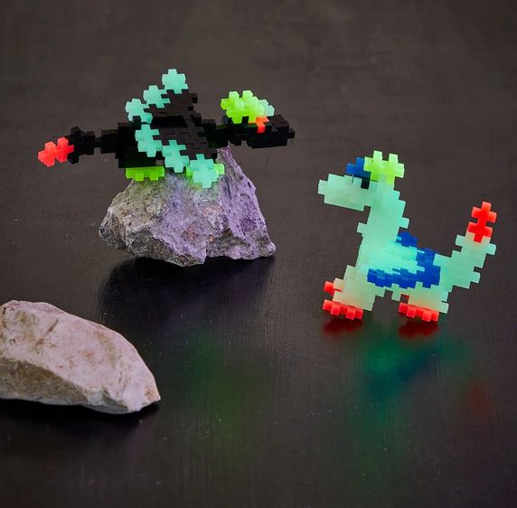 PLUS PLUS TUBE 100 PÈCES - DRAGONS LUMINEUX