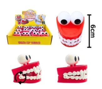 DENTIER CLAQUEUR AVEC DENTS DE VAMPIRE