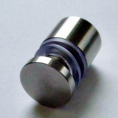 Avstandsholder for glass