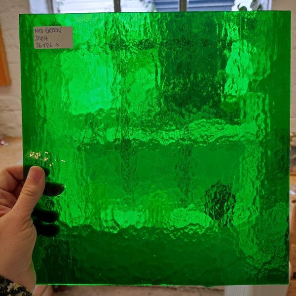 Mid Green Transparent