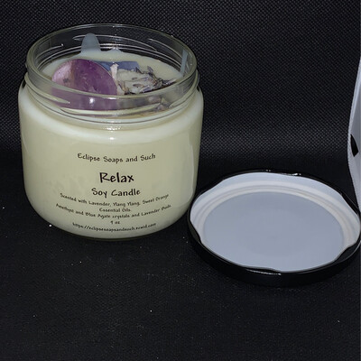 Relax Essential Oil Candle With Crystals 9oz