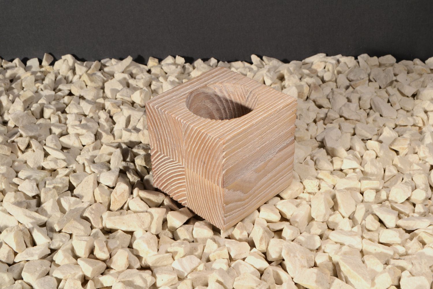 Deep-Texture Brushed Vase | Arctic Mist White