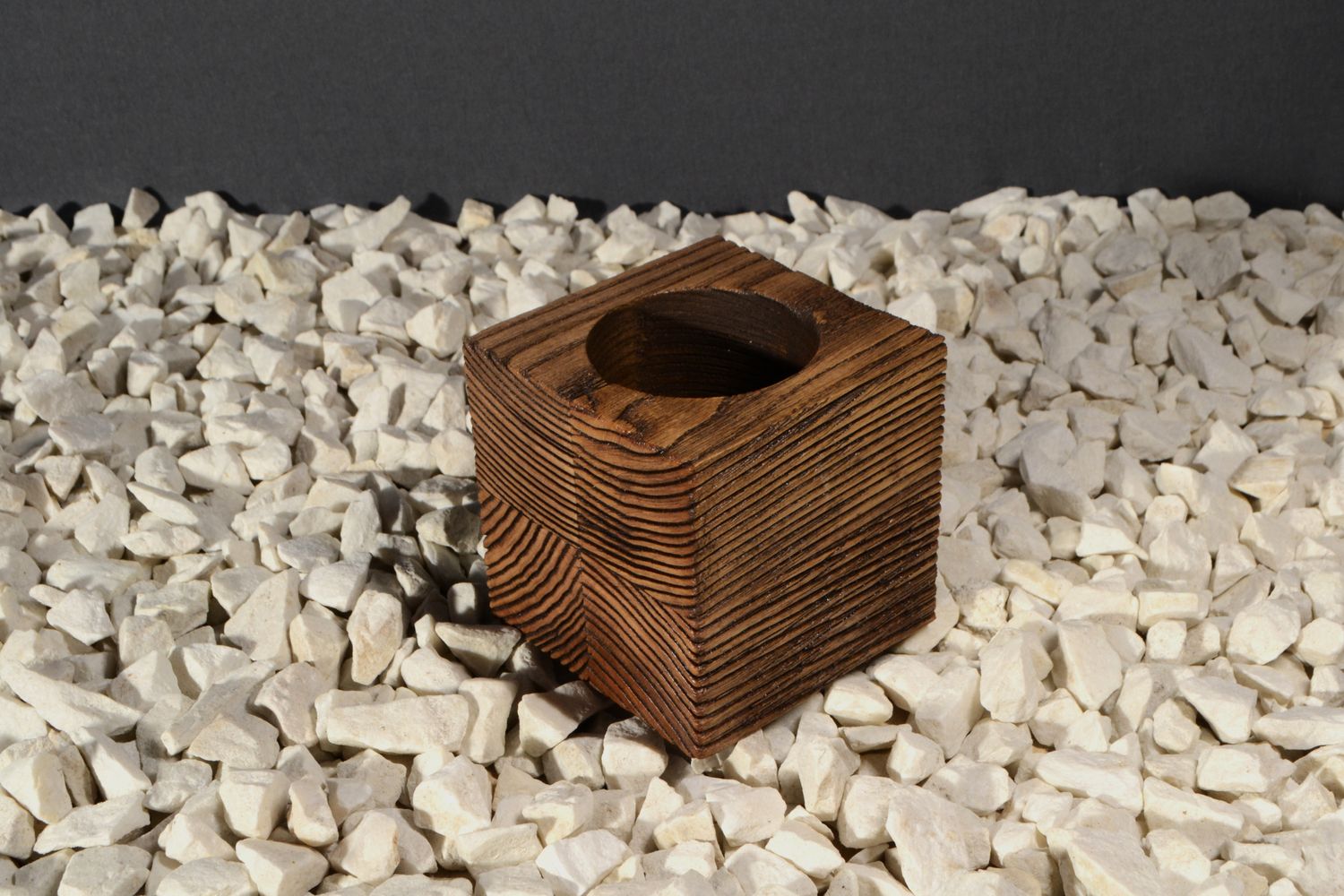 Deep-Texture Brushed Vase | Smoked Tobacco Wood