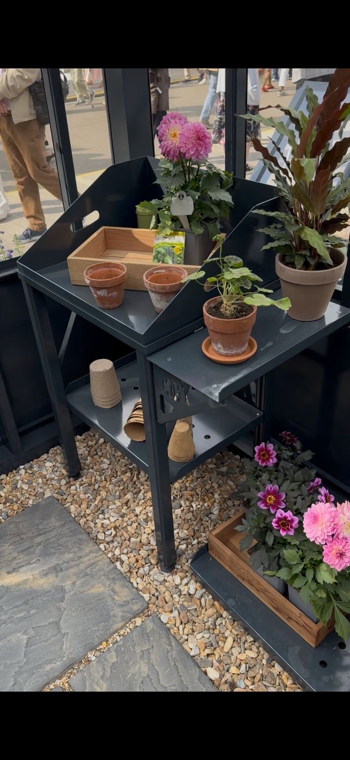 Potting Stand (with Potting Tray and Shelf)