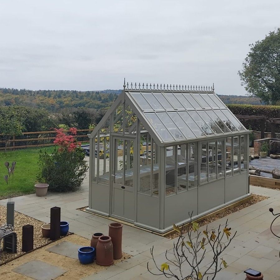 Snowdrop 8' x 14' (2.4m x 4.3m)