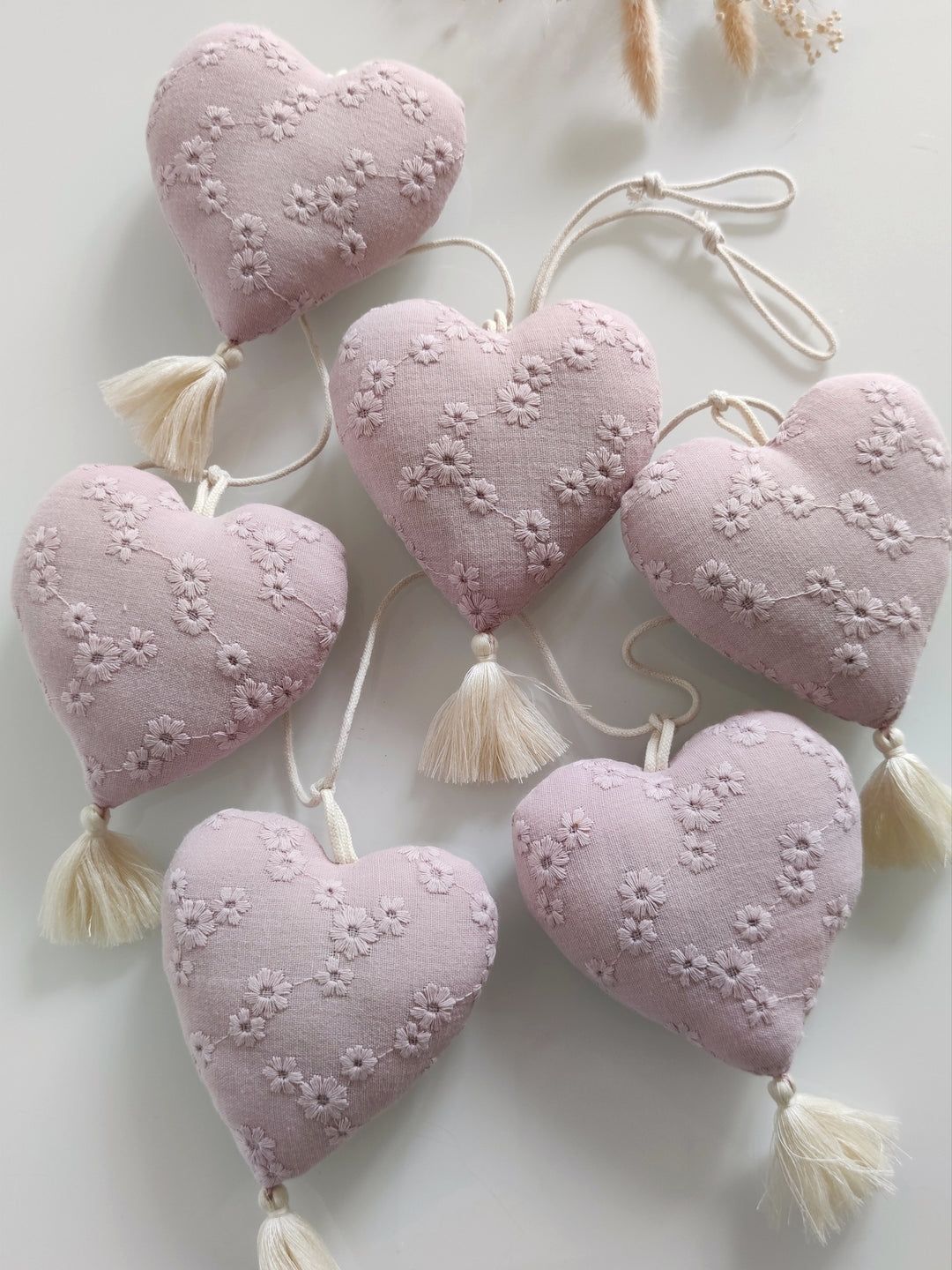 Girlande Love