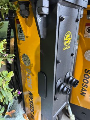 Brise roche hydraulique Brise roche hydraulique