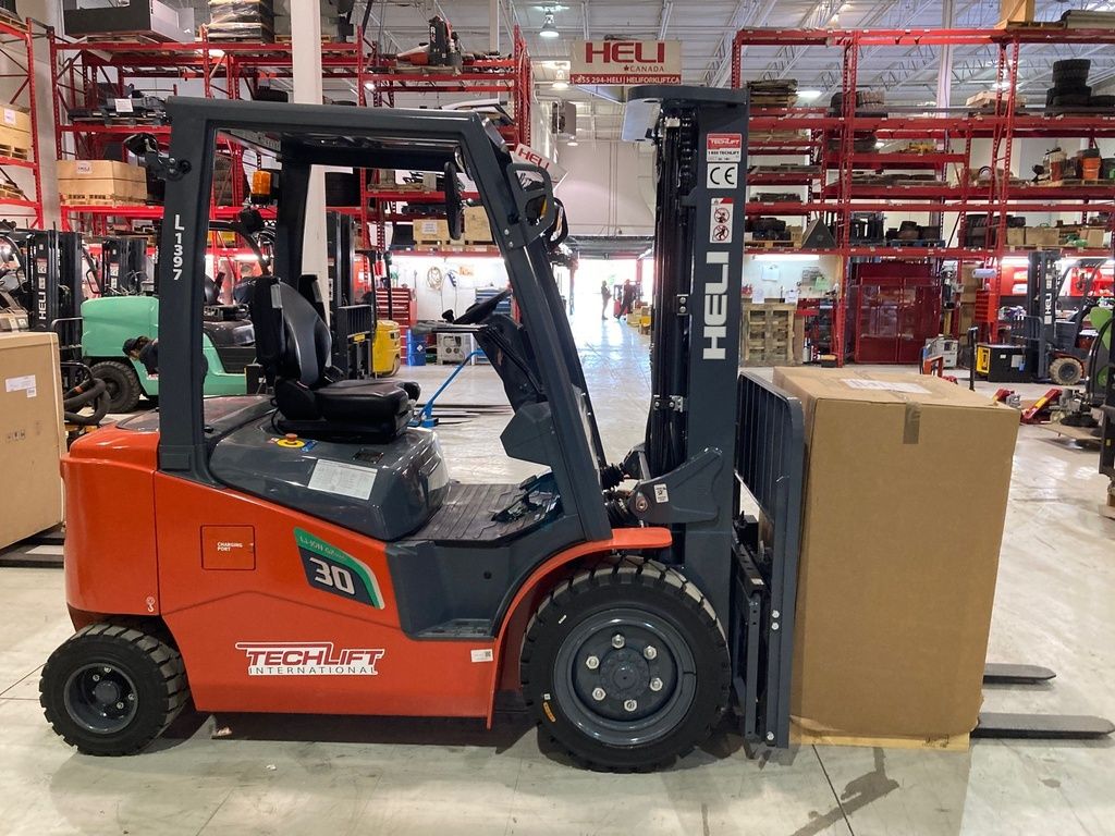 Chariot élévateur HELI 30 Chariot élévateur HELI 30