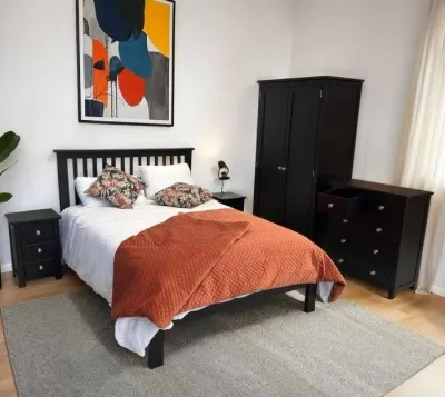 Apollo Bed