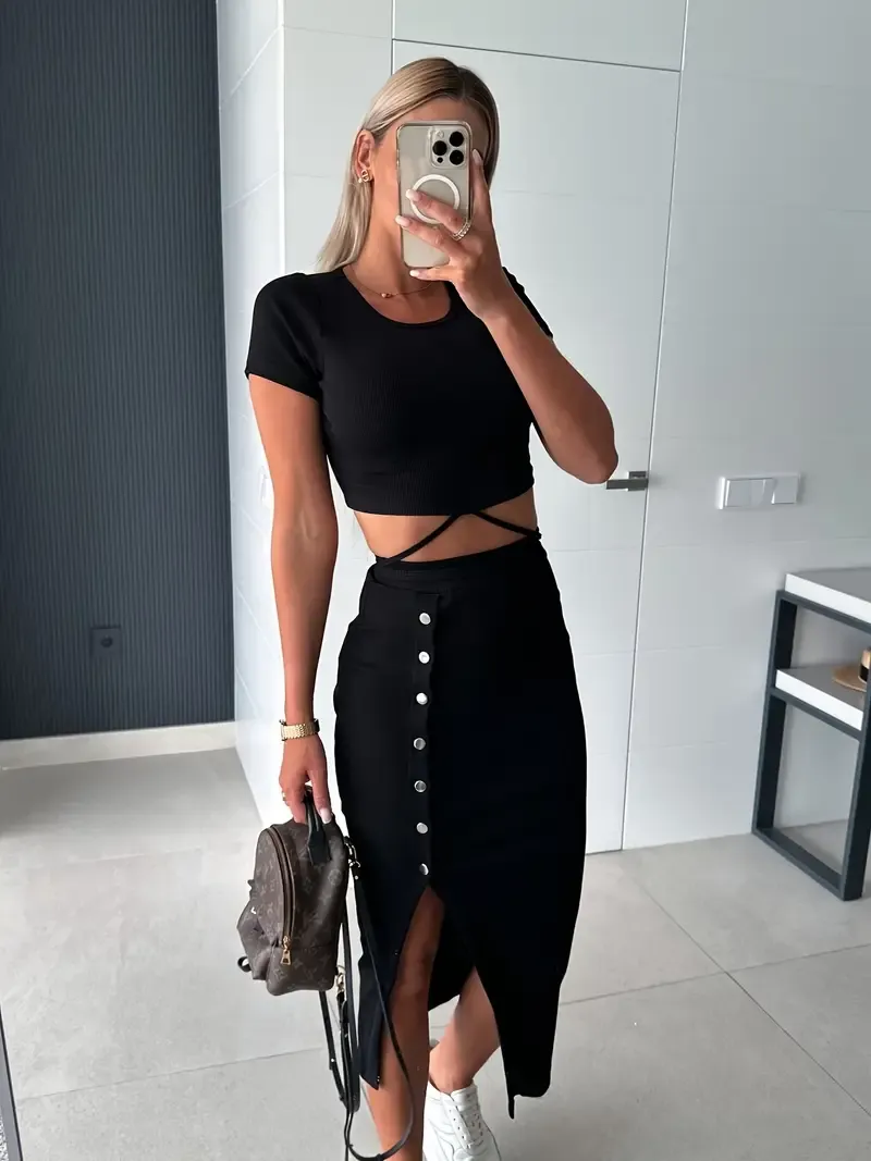 Two-piece casual mid-length set