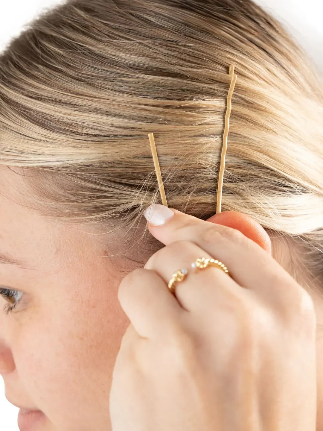BH446 BOBBY PINS-BLD