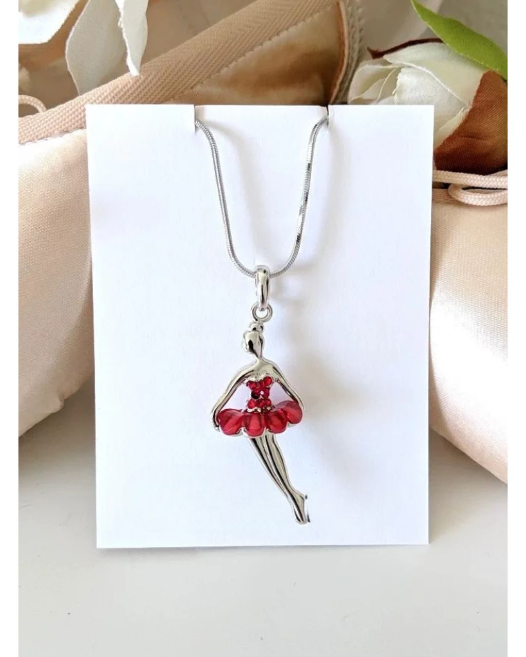 ADS507 BALLERINA NECKLACE