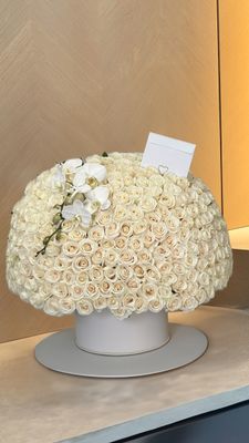 White roses and orchids in round white box – Snow Empress luxury floral dome by Je T’aime Fleurs
