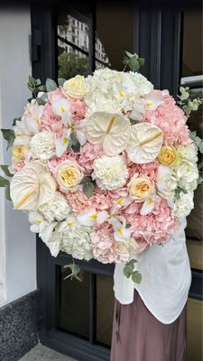 Oversized luxury bouquet with blush roses, orchids, and anthuriums – flower delivery Miami, Naples &amp; Palm Beach