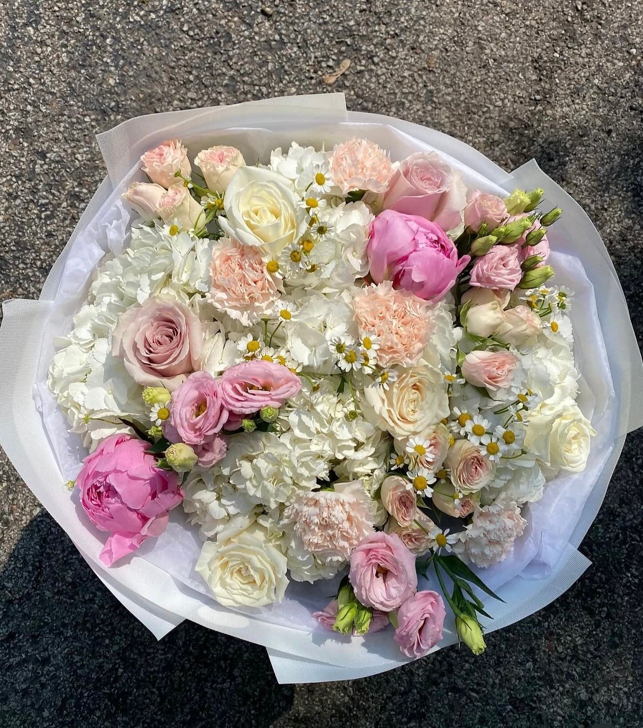 Luxury mixed flower arrangement for Mother’s Day delivery Naples Florida
