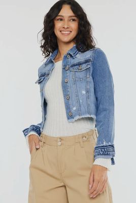 Kan Can Med Light Cropped Fray Jean Jacket