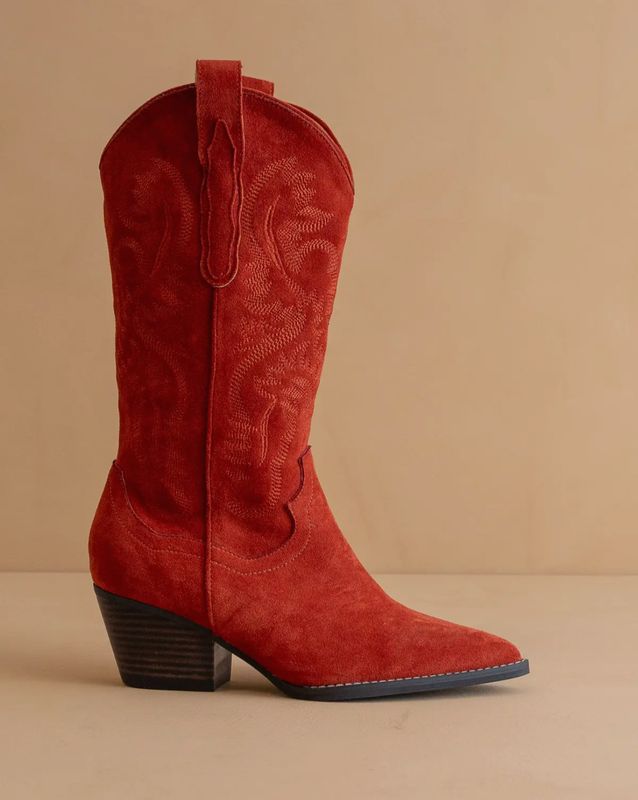 The Amaya Red Classic Cowboy Boot
