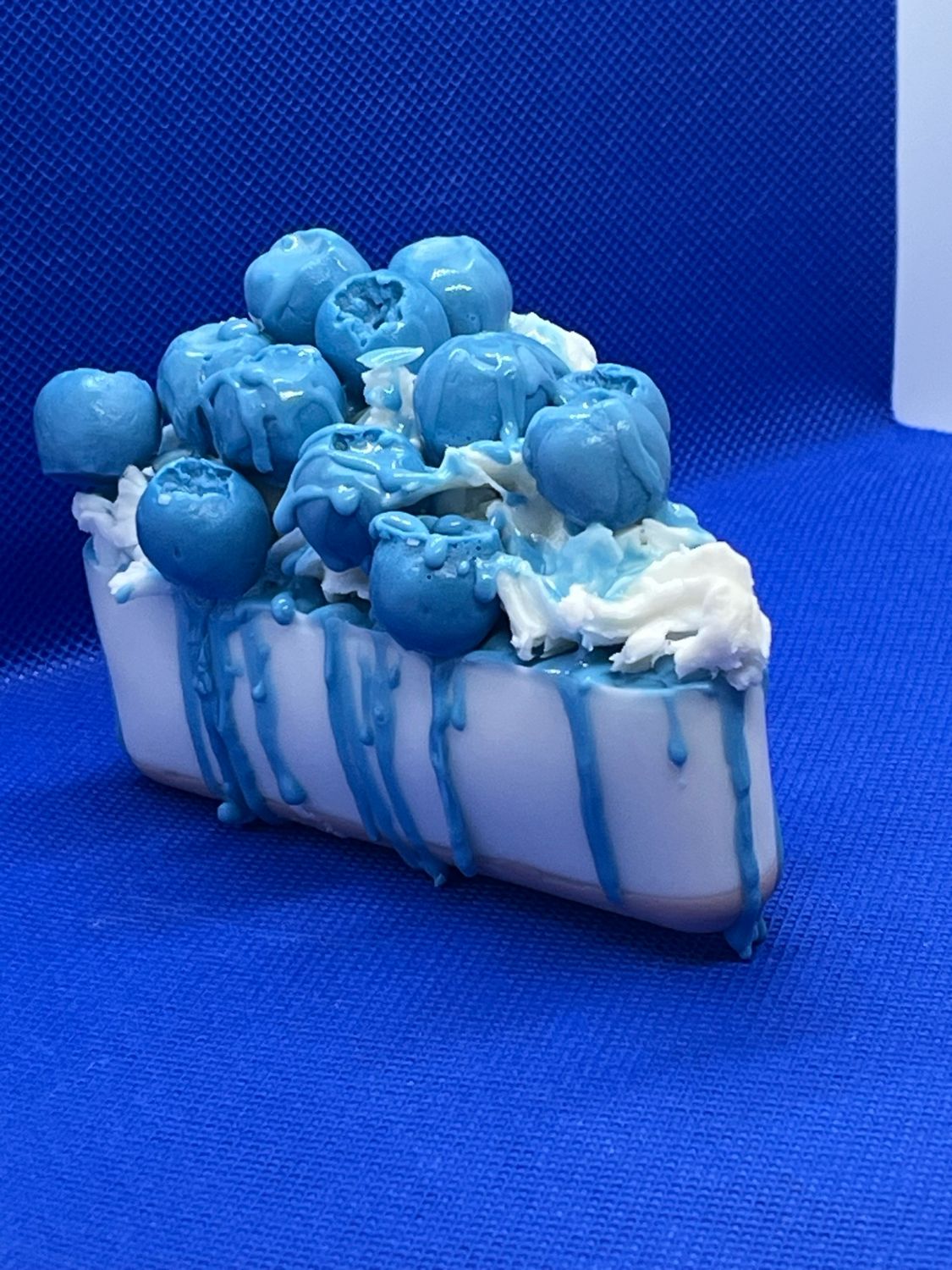 Double Stuffed Blueberry Cheesecake