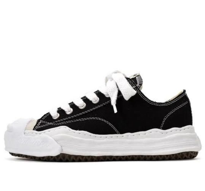 Miharas Hanks - Black