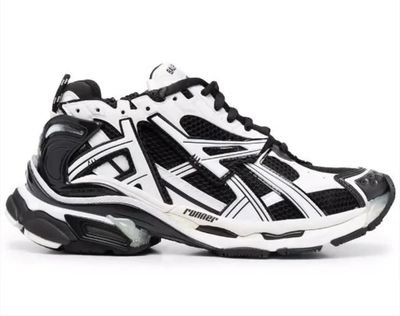 BB Runners - Black and White