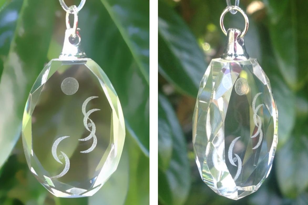 Transformations-Kristall / Anhänger (mit Facettenschliff)