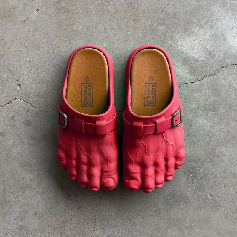 Hulk Clogs Red