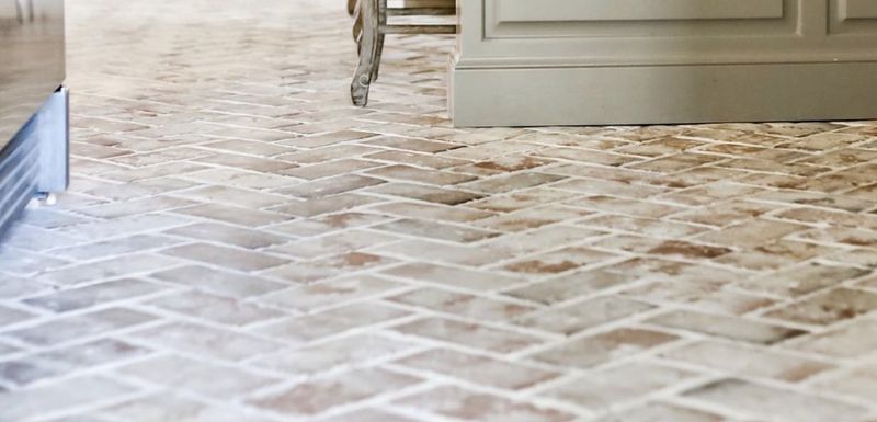 Antique Collection Custom #212 (Size: 4" x 8")