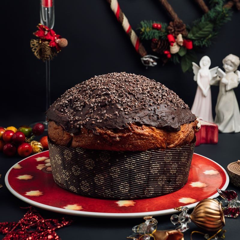 Carezza del Cilento - Panettone con fichi bianchi del cilento e cioccolato fondente
