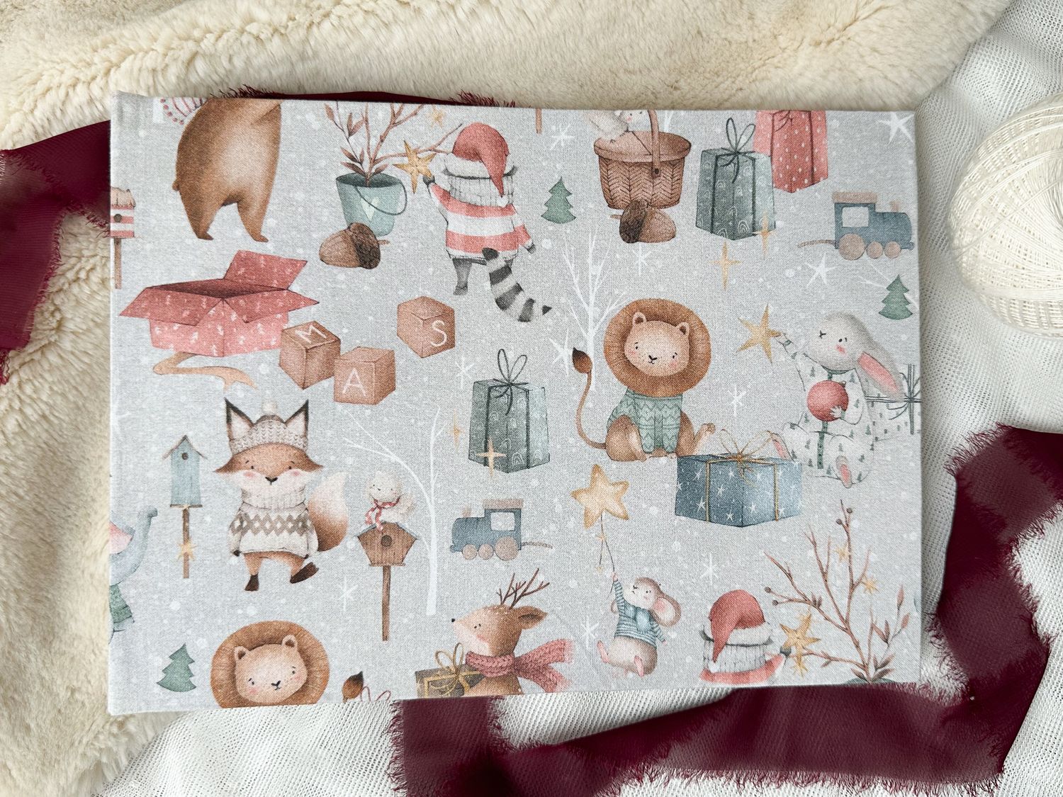 Album na zdjęcia wklejane ,,Pierwsze święta"